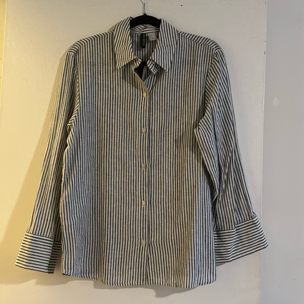H&M Stripped Button down